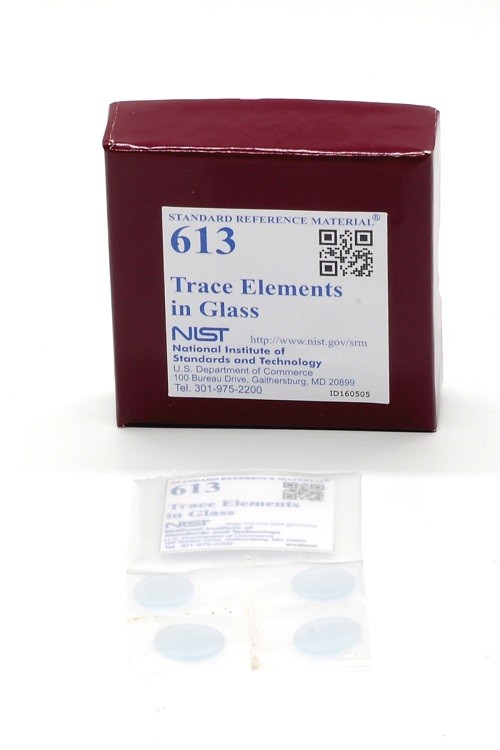 SRM 613 玻璃中的微量元素標(biāo)準(zhǔn)品