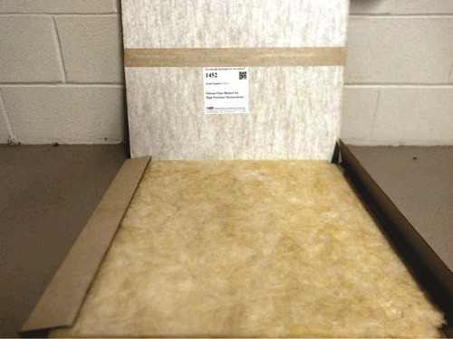 SRM 1452  熱阻.高精度測量用纖維玻璃毯標準品